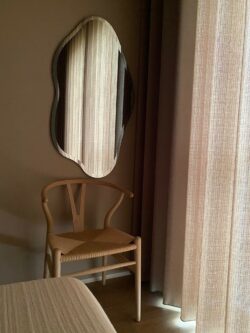 Organisk spejl med facetkant - Halo - Flere størrelser