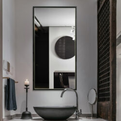 Koniseur spejl med sort trælook ramme