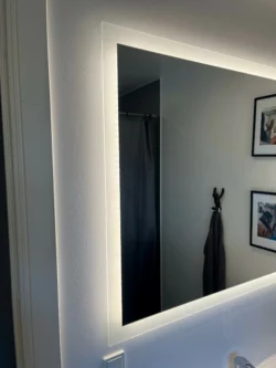 Exclusive-SUNRISE-3-140x80 - DEMO MODEL - FEJL I LED STRIBEN